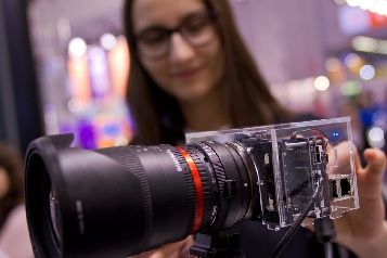 Fotografía de la cámara AXIOM Beta