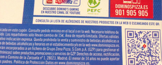 Publicidad de Dominos Pizza con código QR